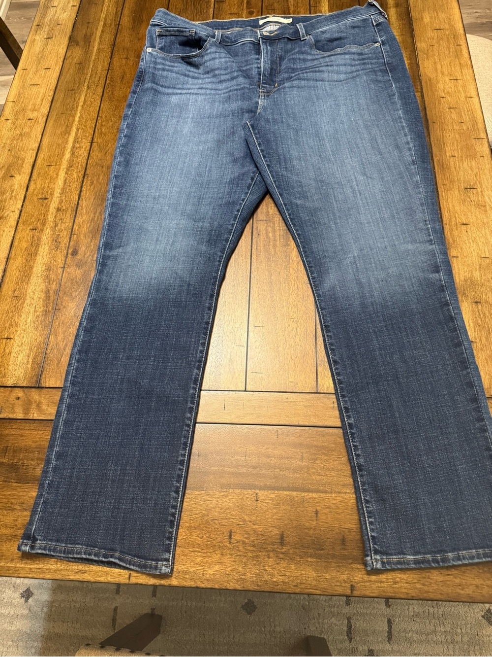 Levi's Women's Dark Blue Straight-Leg Jeans